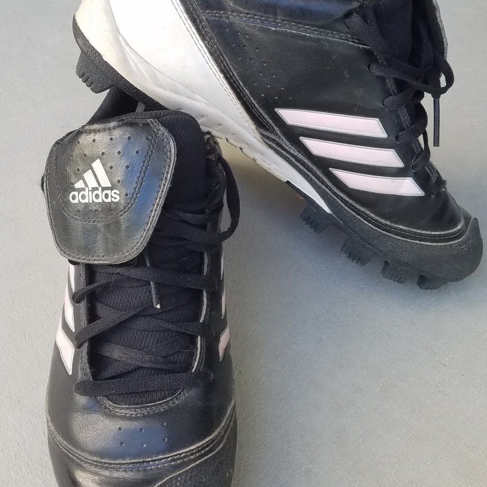 Adidas softball cleats